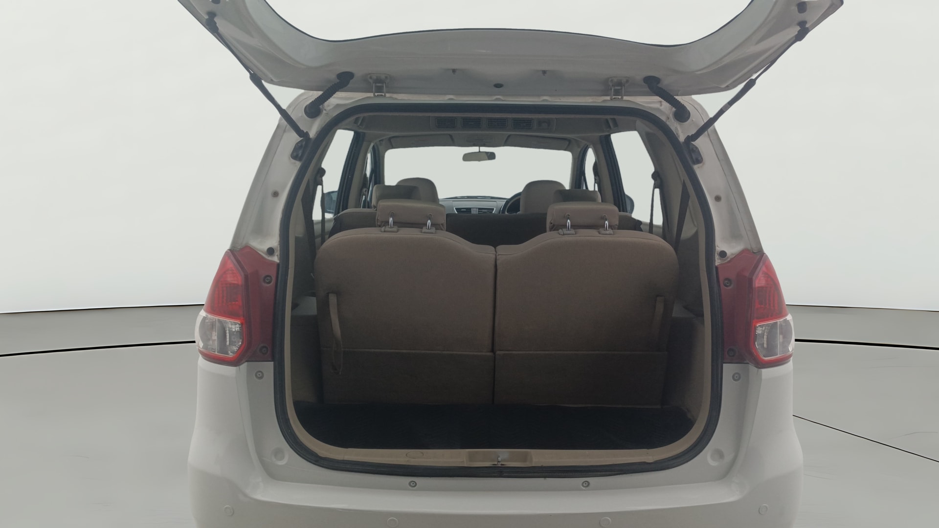 View 2017 Maruti Suzuki 1000 Base Variant Image 37 Used 2017 Maruti Suzuki 1000 Base Variant Image 37