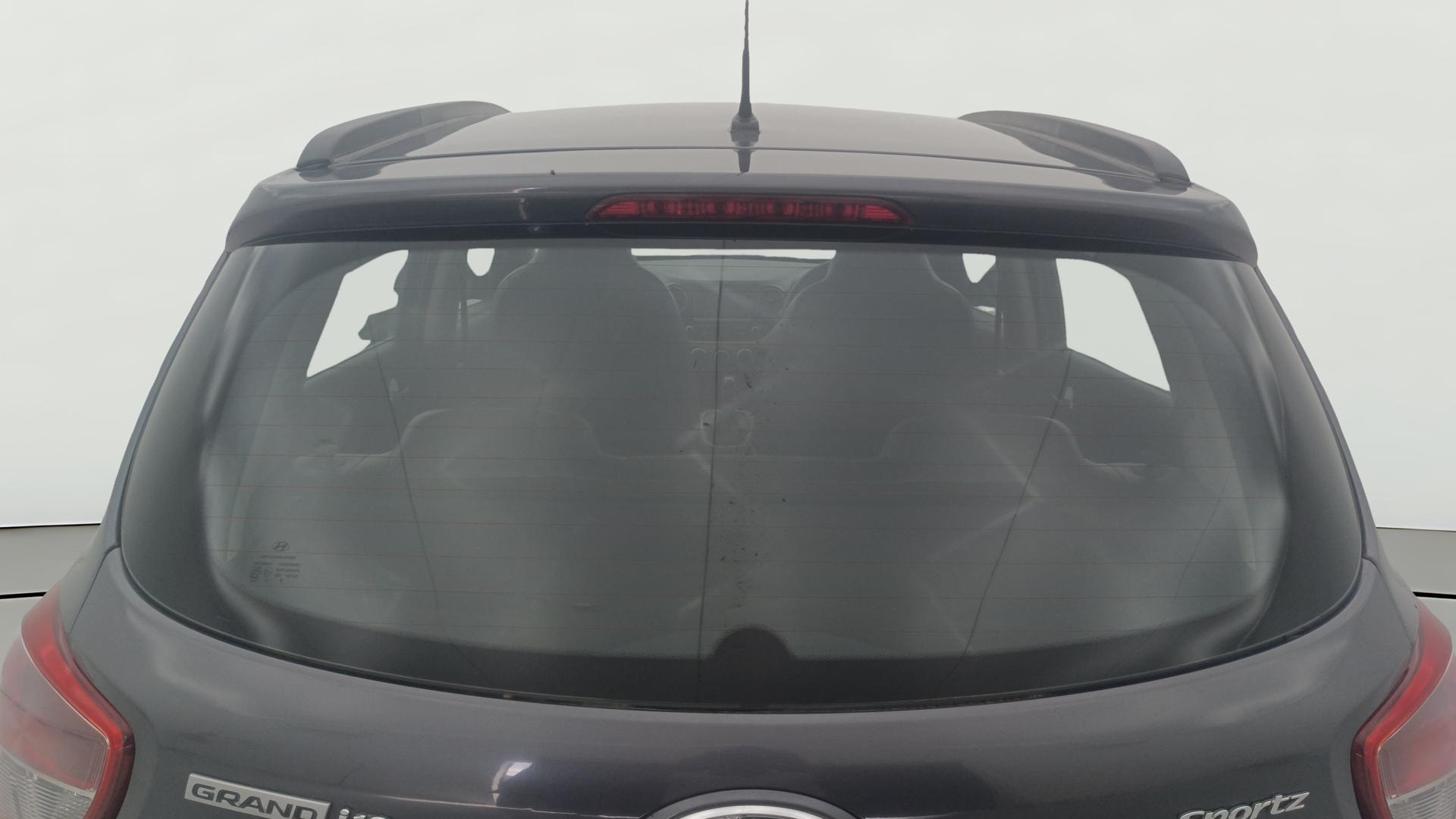 View 2018 Hyundai Grand i10 1.2 Sportz AT Petrol Image 4 Used 2018 Hyundai Grand i10 1.2 Sportz AT Petrol Image 4