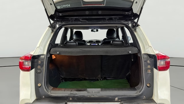 View Nissan Magnite Image 40 Used Nissan Magnite Image 40