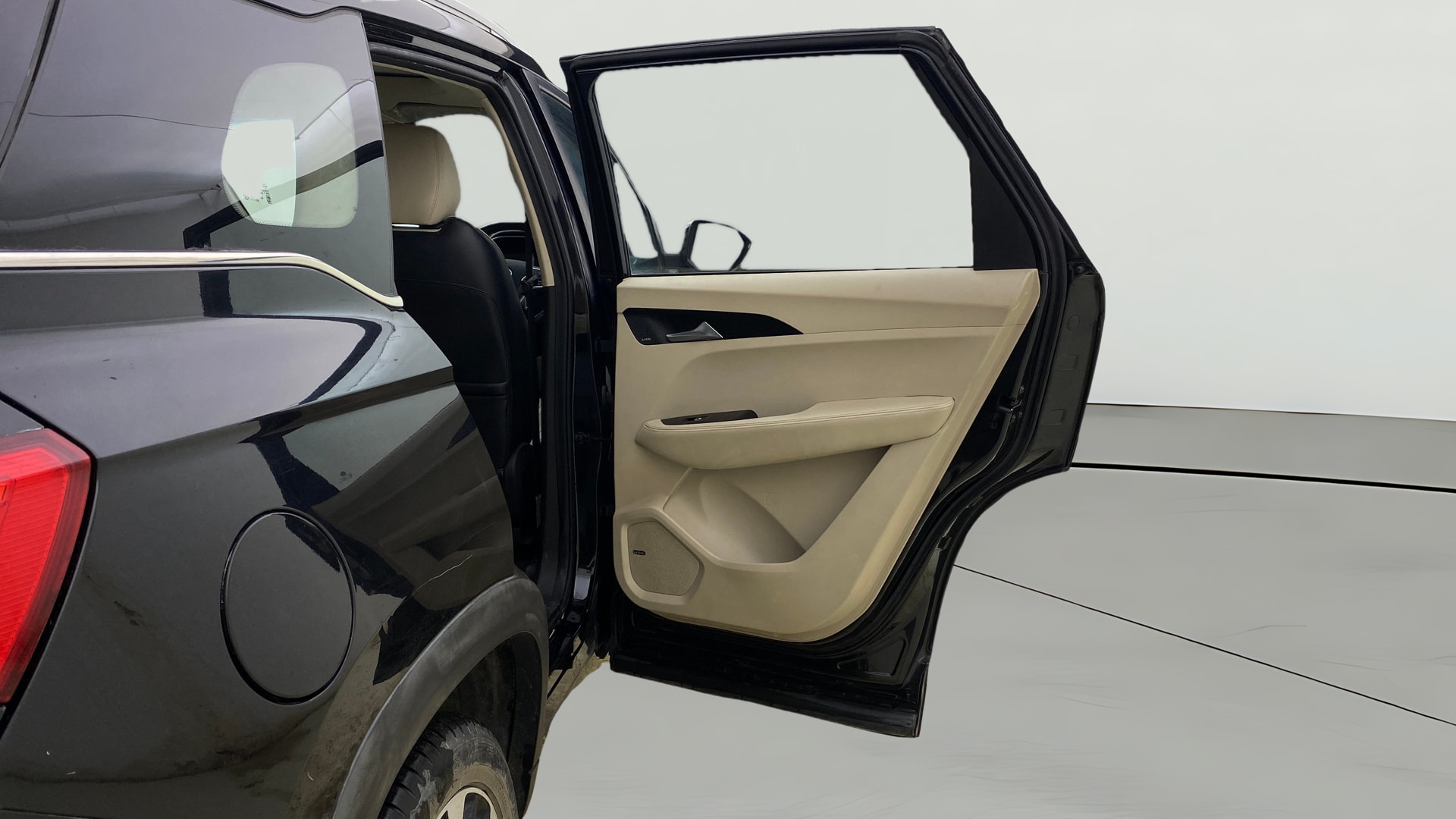 View 2021 MG Hector Sharp Diesel Image 6 Used 2021 MG Hector Sharp Diesel Image 6