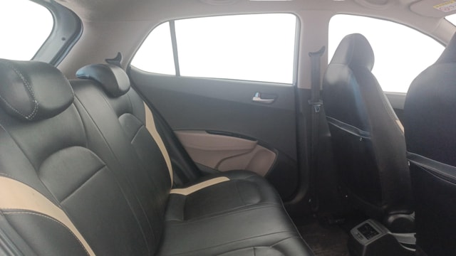 View Hyundai Grand i10 Image 35 Used Hyundai Grand i10 Image 35