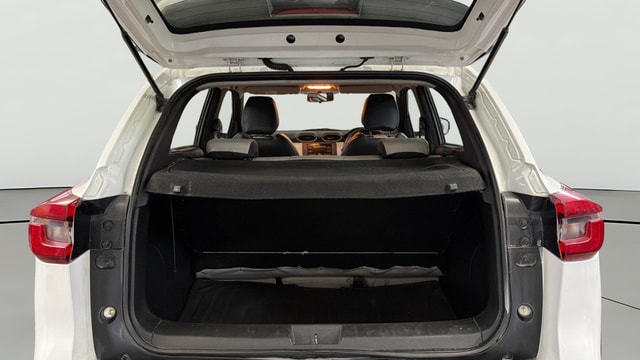 View Nissan Magnite Image 36 Used Nissan Magnite Image 36