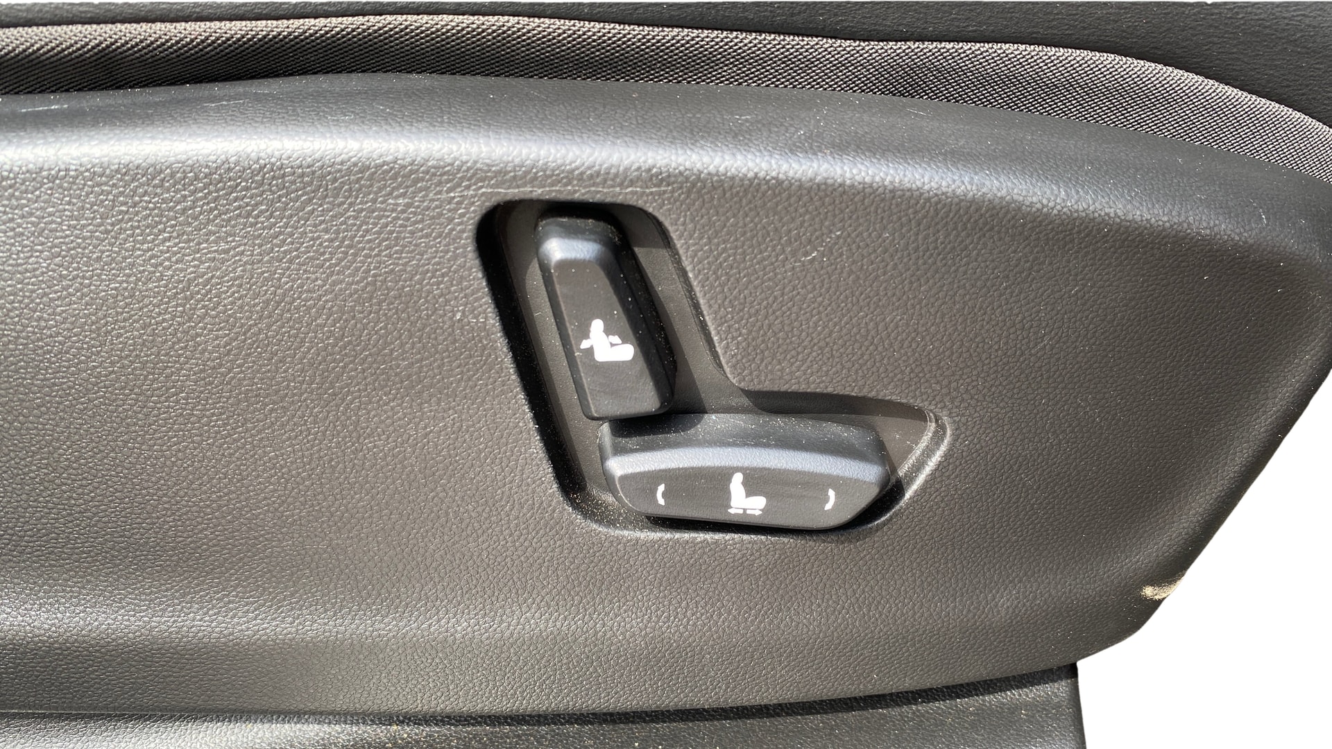 View 2019 MG Hector Sharp Diesel Image 10 Used 2019 MG Hector Sharp Diesel Image 10