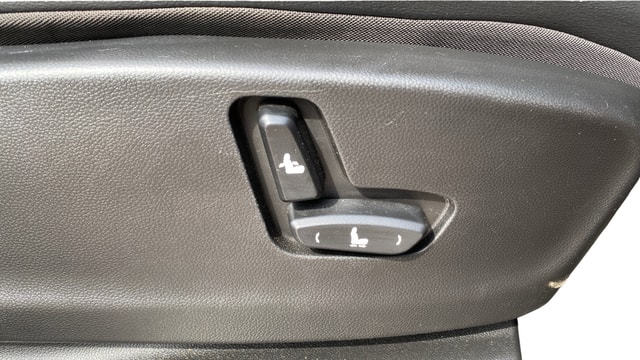 View MG Hector Image 10 Used MG Hector Image 10