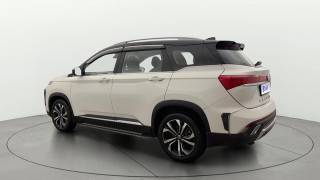 View MG Hector Plus Image 2 Used MG Hector Plus Image 2