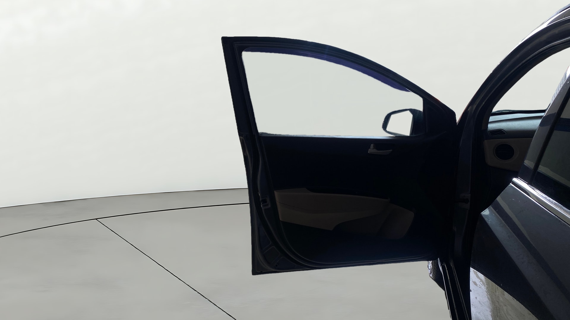 View 2015 Hyundai Grand i10 Sportz 1.2 Kappa Image 31 Used 2015 Hyundai Grand i10 Sportz 1.2 Kappa Image 31