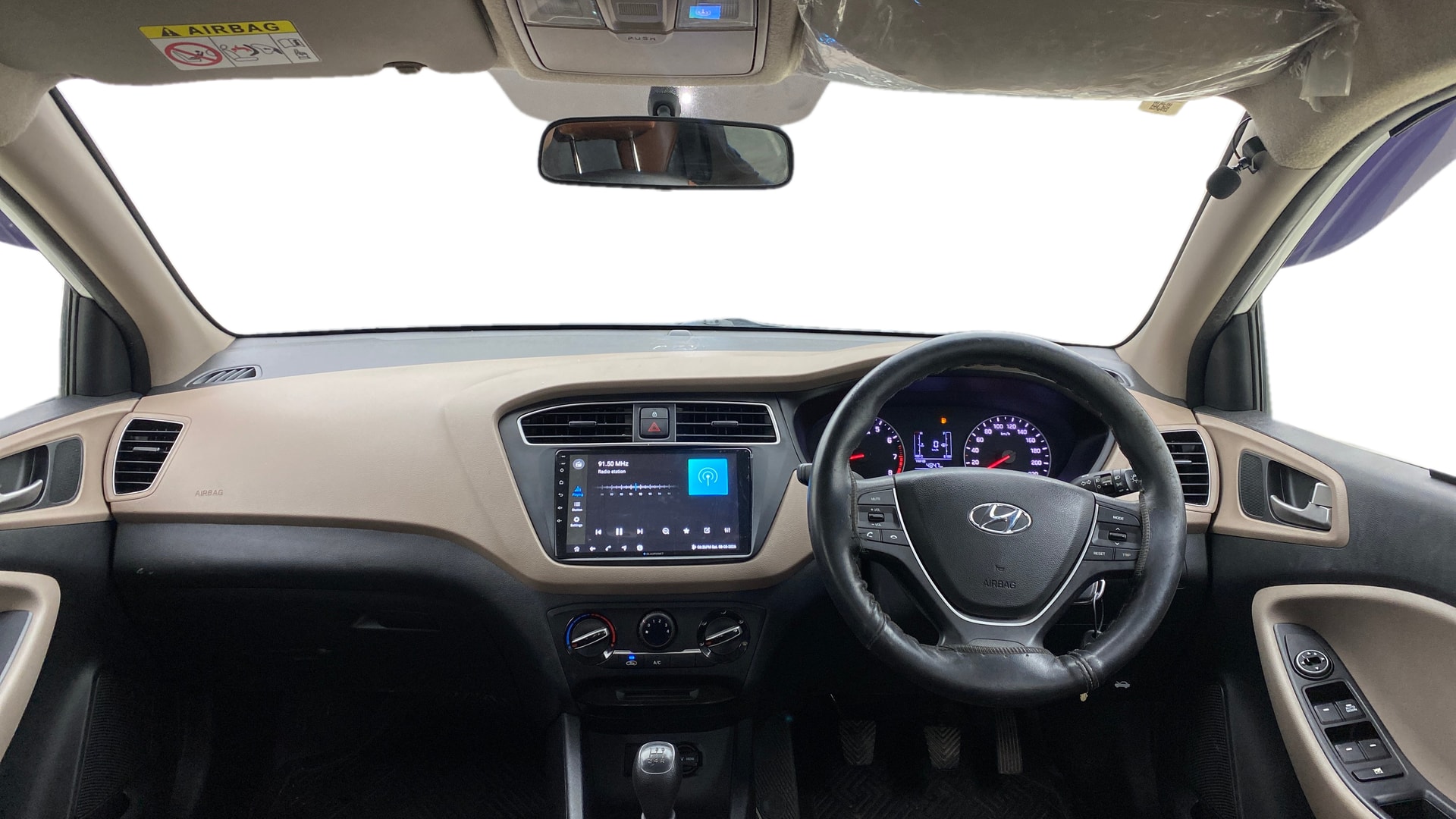View 2019 Hyundai Elite i20 1.2 Magna Plus Petrol BS IV Image 15 Used 2019 Hyundai Elite i20 1.2 Magna Plus Petrol BS IV Image 15