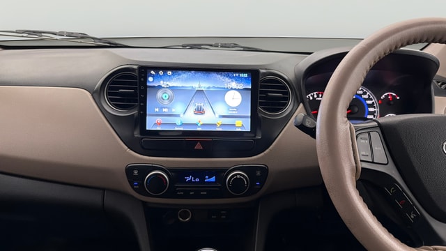 View Hyundai Grand i10 Image 32 Used Hyundai Grand i10 Image 32