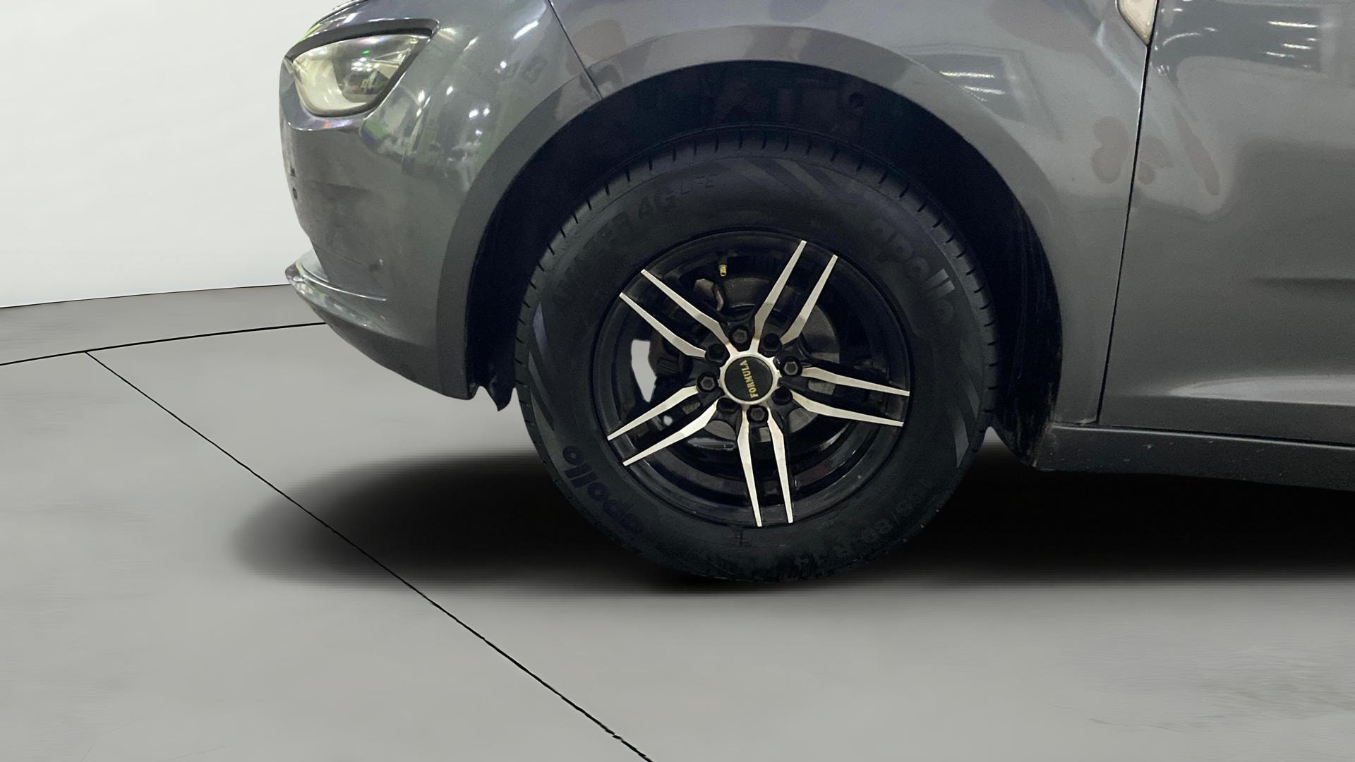View 2022 Tata Altroz XE Petrol Image 32 Used 2022 Tata Altroz XE Petrol Image 32
