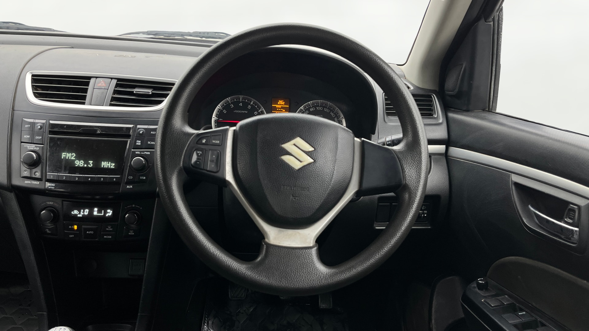 View 2014 Maruti Suzuki 1000 Base Variant Image 20 Used 2014 Maruti Suzuki 1000 Base Variant Image 20