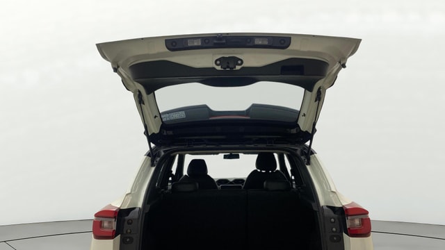 View Nissan Magnite Image 16 Used Nissan Magnite Image 16