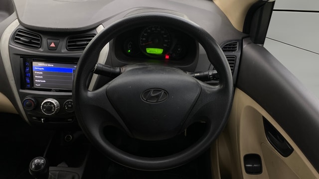 View Hyundai EON Image 20 Used Hyundai EON Image 20