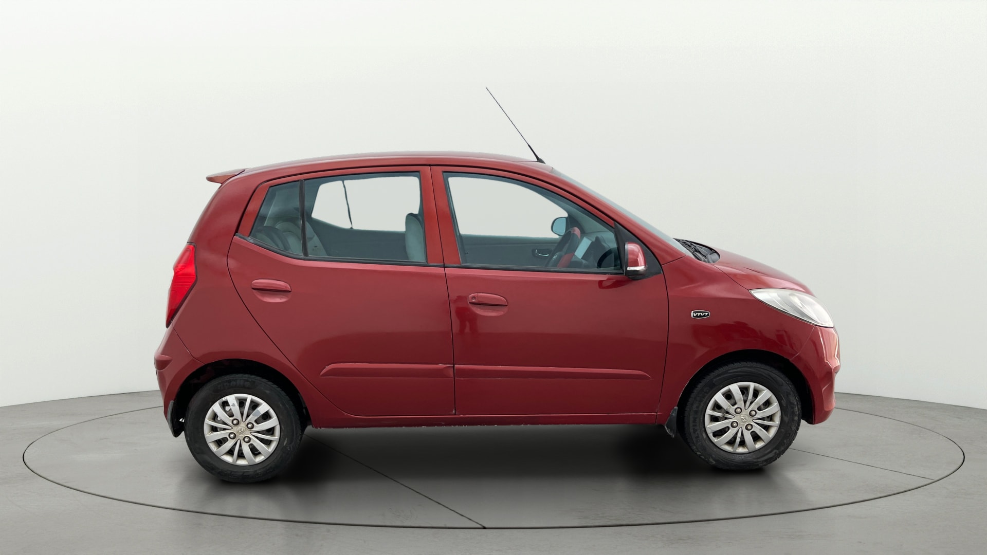 View 2013 Hyundai i10 1.2 Sportz AT Image 27 Used 2013 Hyundai i10 1.2 Sportz AT Image 27