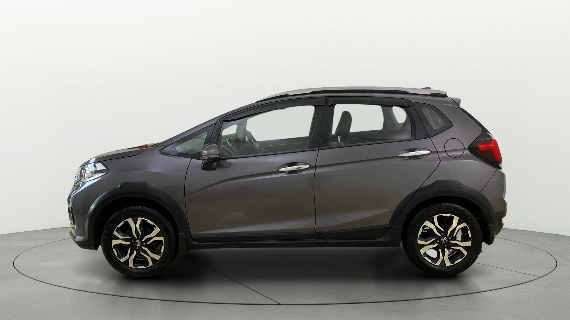 View 2021 Honda WR-V S MT Diesel Edge Edition Image 27 Used 2021 Honda WR-V S MT Diesel Edge Edition Image 27