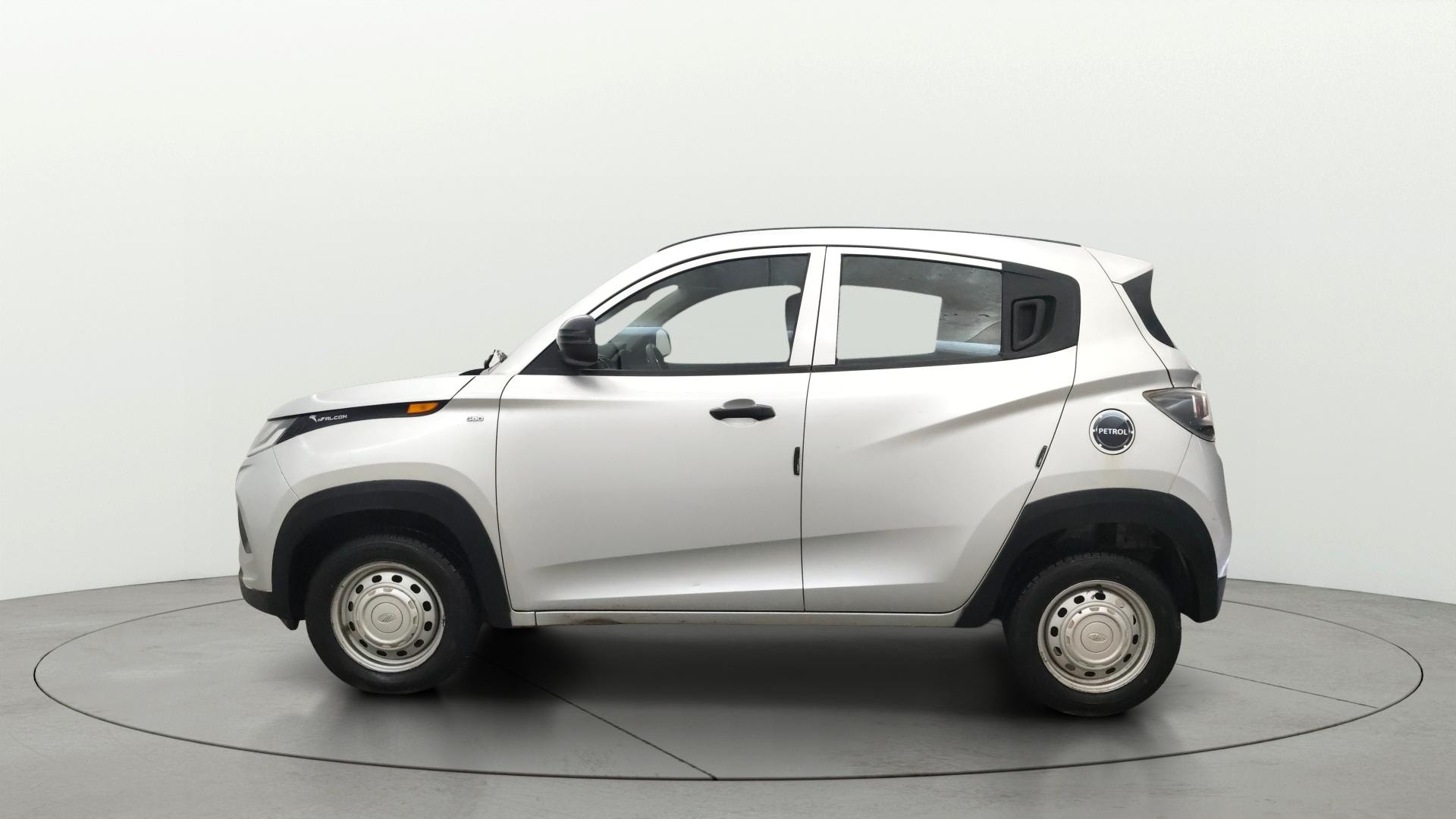 View 2019 Mahindra KUV100 K2 Petrol BS IV Image 5 Used 2019 Mahindra KUV100 K2 Petrol BS IV Image 5