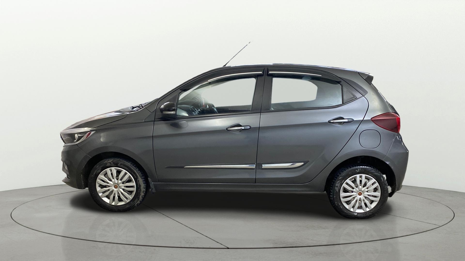 Used 2022 Tata Tiago Used 2022 Tata Tiago
