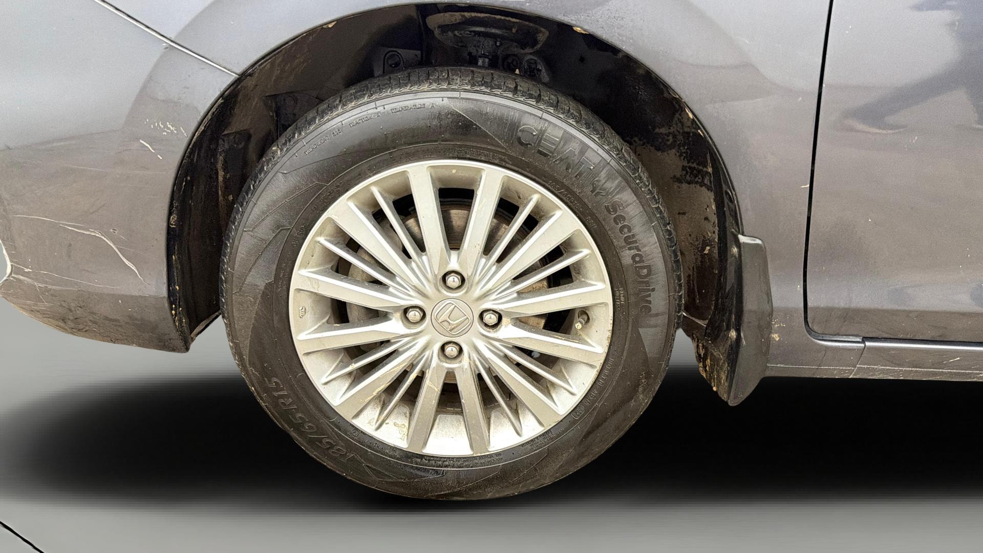 View 2022 Honda City ZX MT Diesel Anniversary Edition Image 29 Used 2022 Honda City ZX MT Diesel Anniversary Edition Image 29