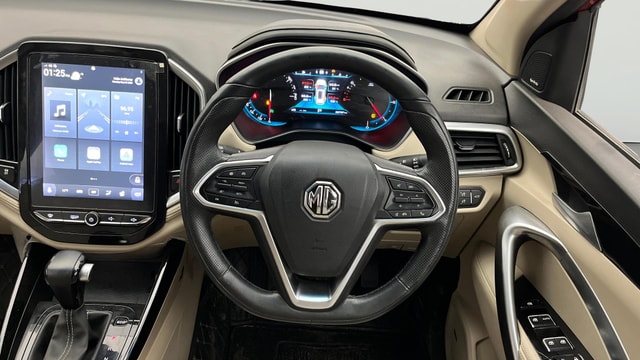 View MG Hector Image 13 Used MG Hector Image 13