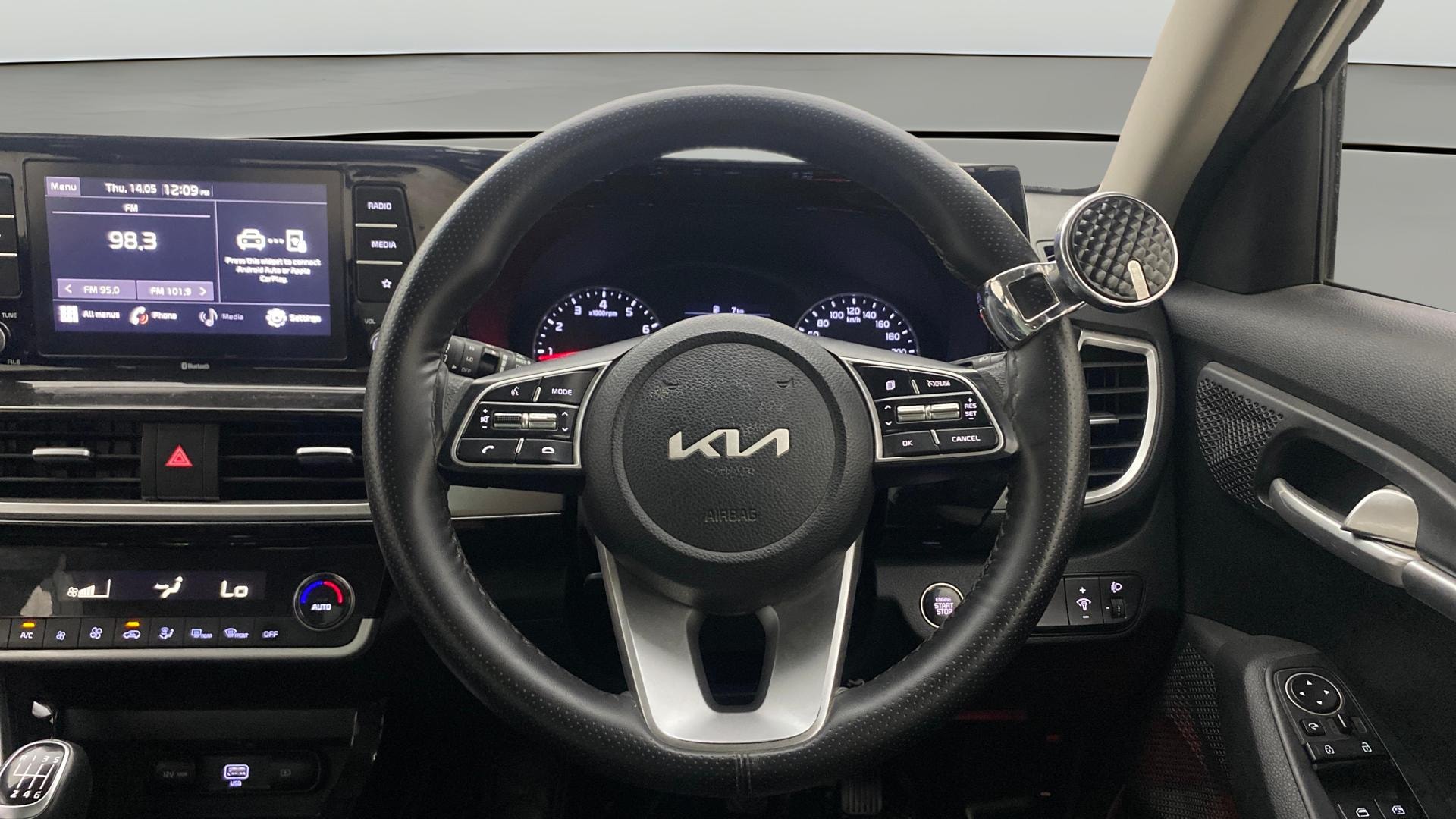 View 2023 Kia Seltos D1.5 CRDI VGT 6MT HTK Plus Image 13 Used 2023 Kia Seltos D1.5 CRDI VGT 6MT HTK Plus Image 13