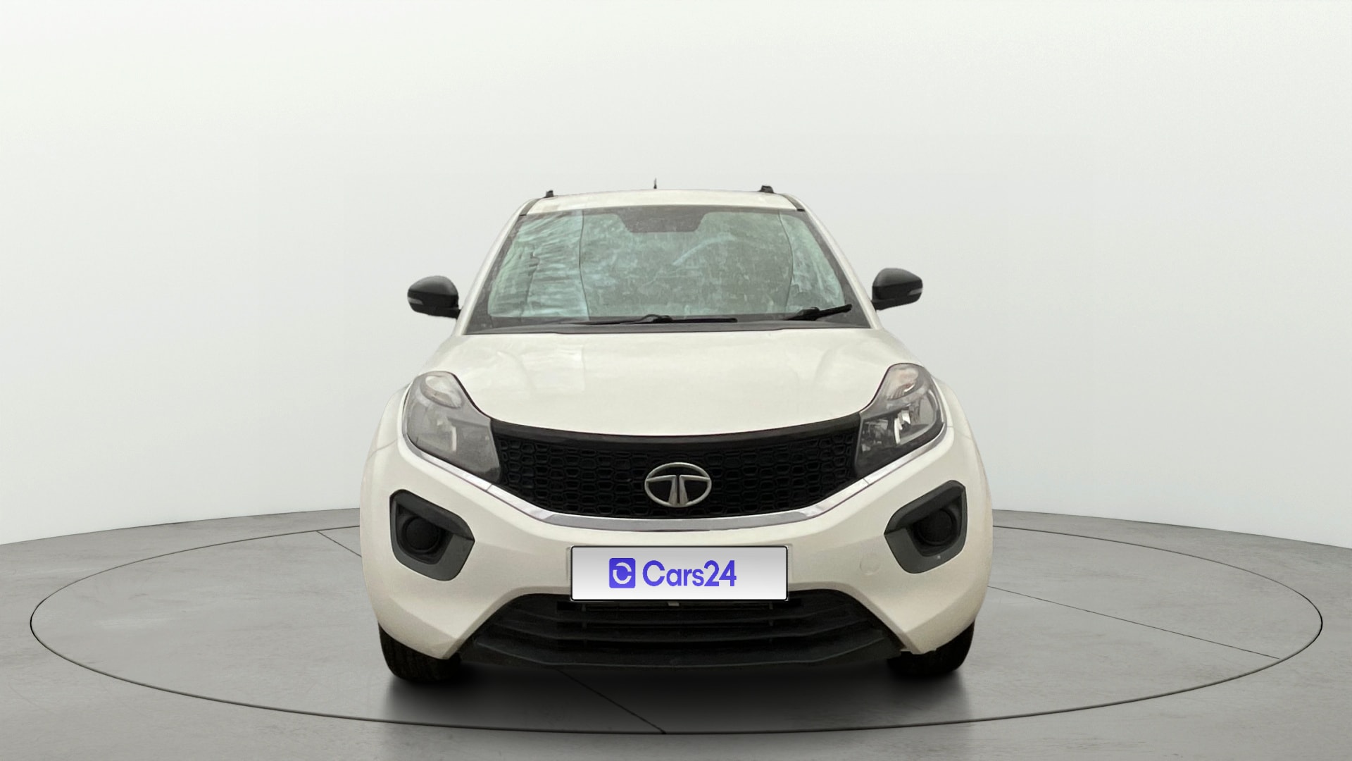 View 2019 Tata Nexon Revotron XM Image 1 Used 2019 Tata Nexon Revotron XM Image 1