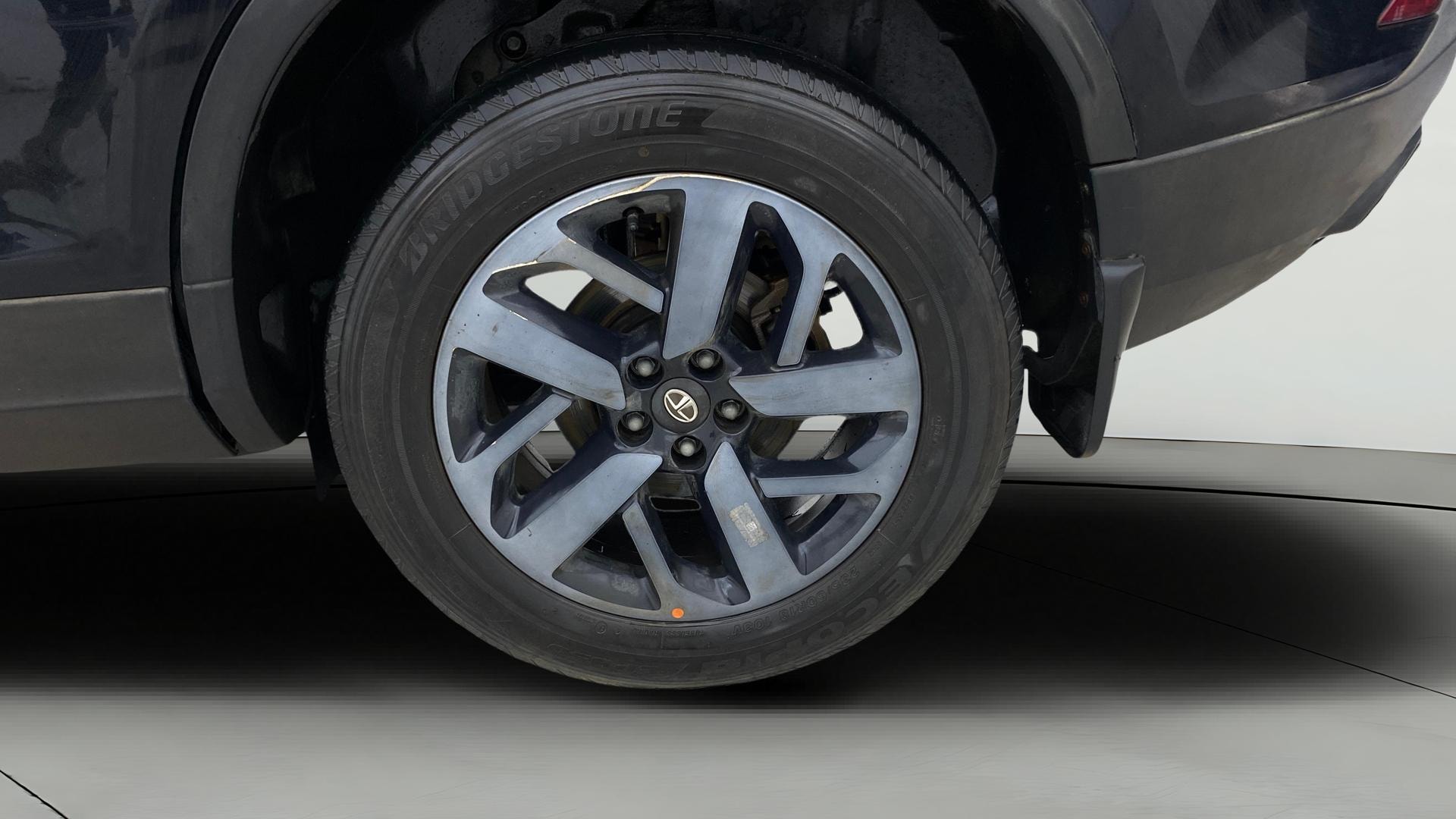 View 2023 Tata Safari XZA Plus Image 8 Used 2023 Tata Safari XZA Plus Image 8