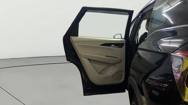View MG Hector Image 15 Used MG Hector Image 15