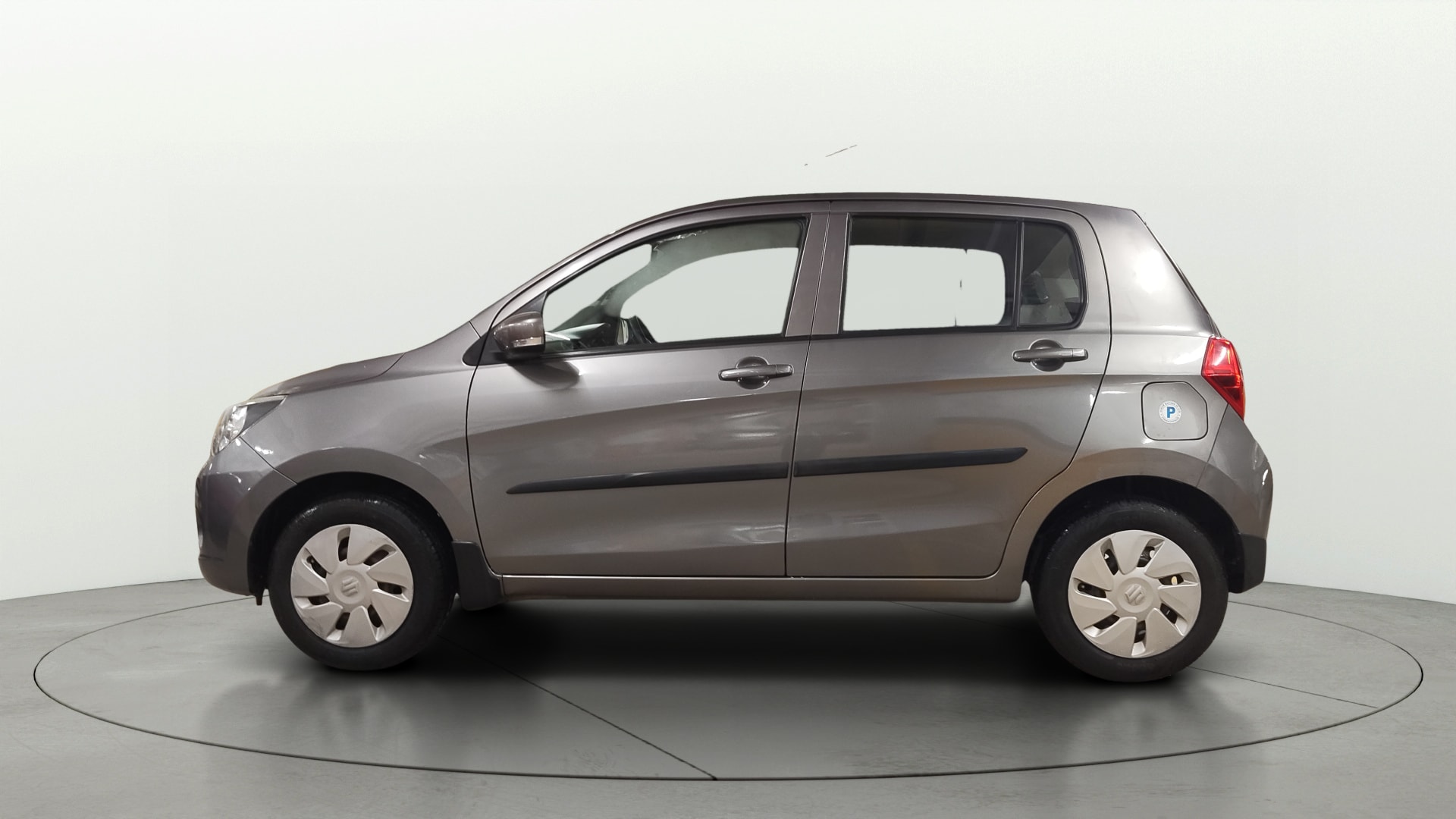 View 2015 Maruti Suzuki 1000 Base Variant Image 5 Used 2015 Maruti Suzuki 1000 Base Variant Image 5