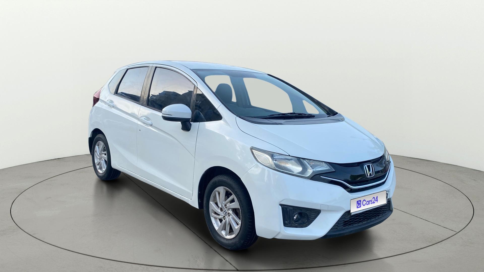 View 2018 Honda Jazz E MT Diesel Image 14 Used 2018 Honda Jazz E MT Diesel Image 14