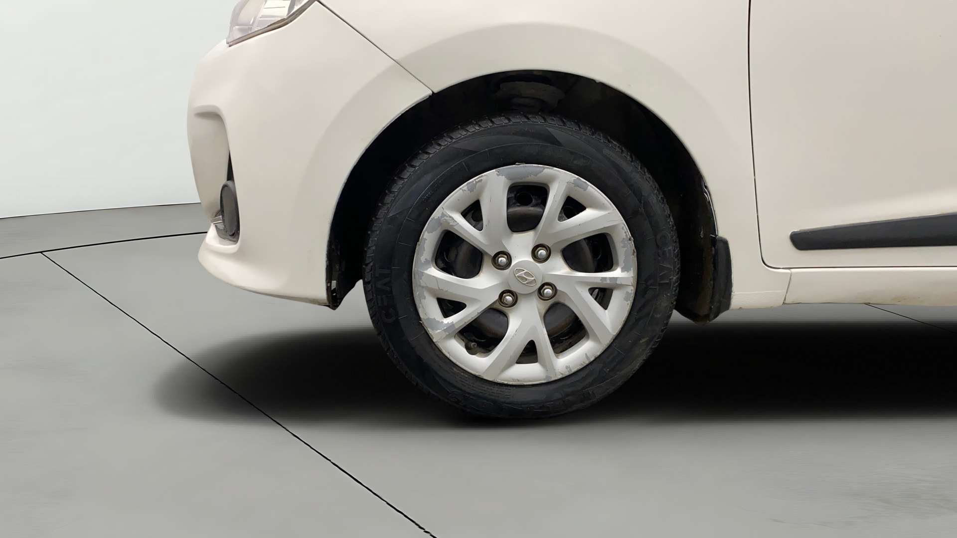 View 2018 Hyundai Grand i10 Sportz 1.2 Kappa Image 28 Used 2018 Hyundai Grand i10 Sportz 1.2 Kappa Image 28