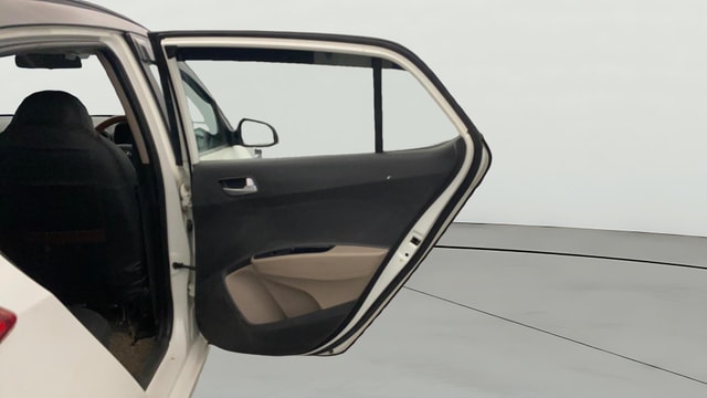 View Hyundai Grand i10 Image 7 Used Hyundai Grand i10 Image 7