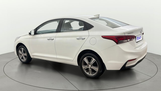 View Hyundai Verna Image 2 Used Hyundai Verna Image 2