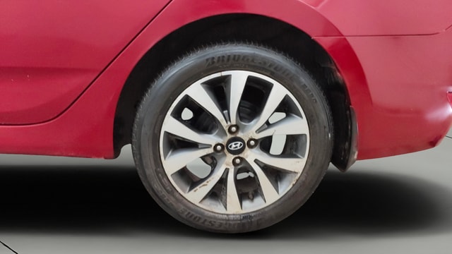View Hyundai Verna Image 11 Used Hyundai Verna Image 11