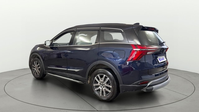View Mahindra XUV700 Image 2 Used Mahindra XUV700 Image 2