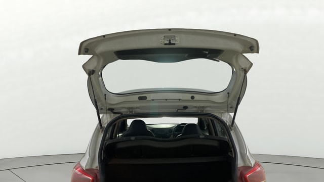 View Hyundai Grand i10 Image 16 Used Hyundai Grand i10 Image 16