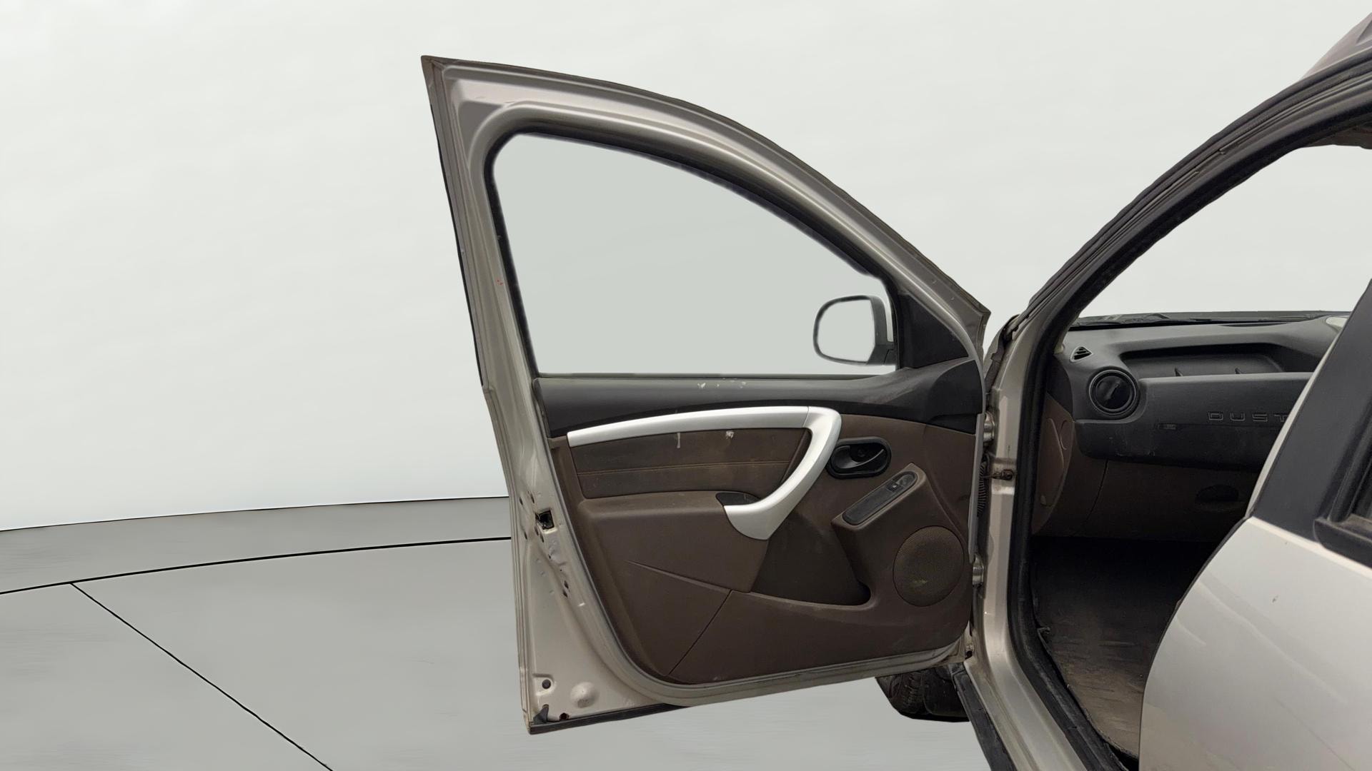 View 2020 Renault Duster Petrol RXS BS IV Image 36 Used 2020 Renault Duster Petrol RXS BS IV Image 36