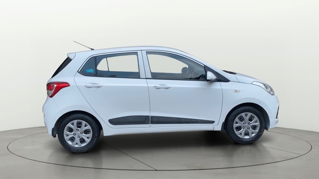View Hyundai Grand i10 Image 8 Used Hyundai Grand i10 Image 8
