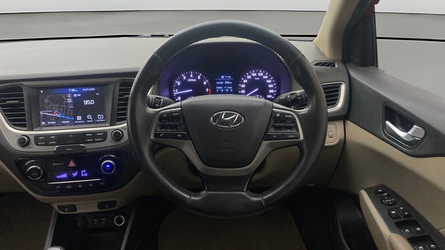 View Hyundai Verna Image 21 Used Hyundai Verna Image 21