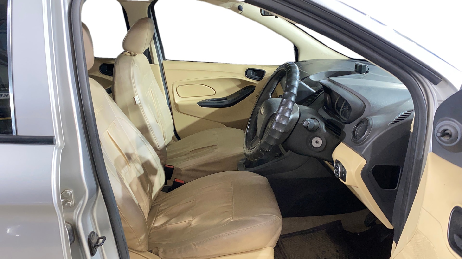 View 2017 Ford Figo Aspire 1.2P Ambiente MT BS IV Image 26 Used 2017 Ford Figo Aspire 1.2P Ambiente MT BS IV Image 26