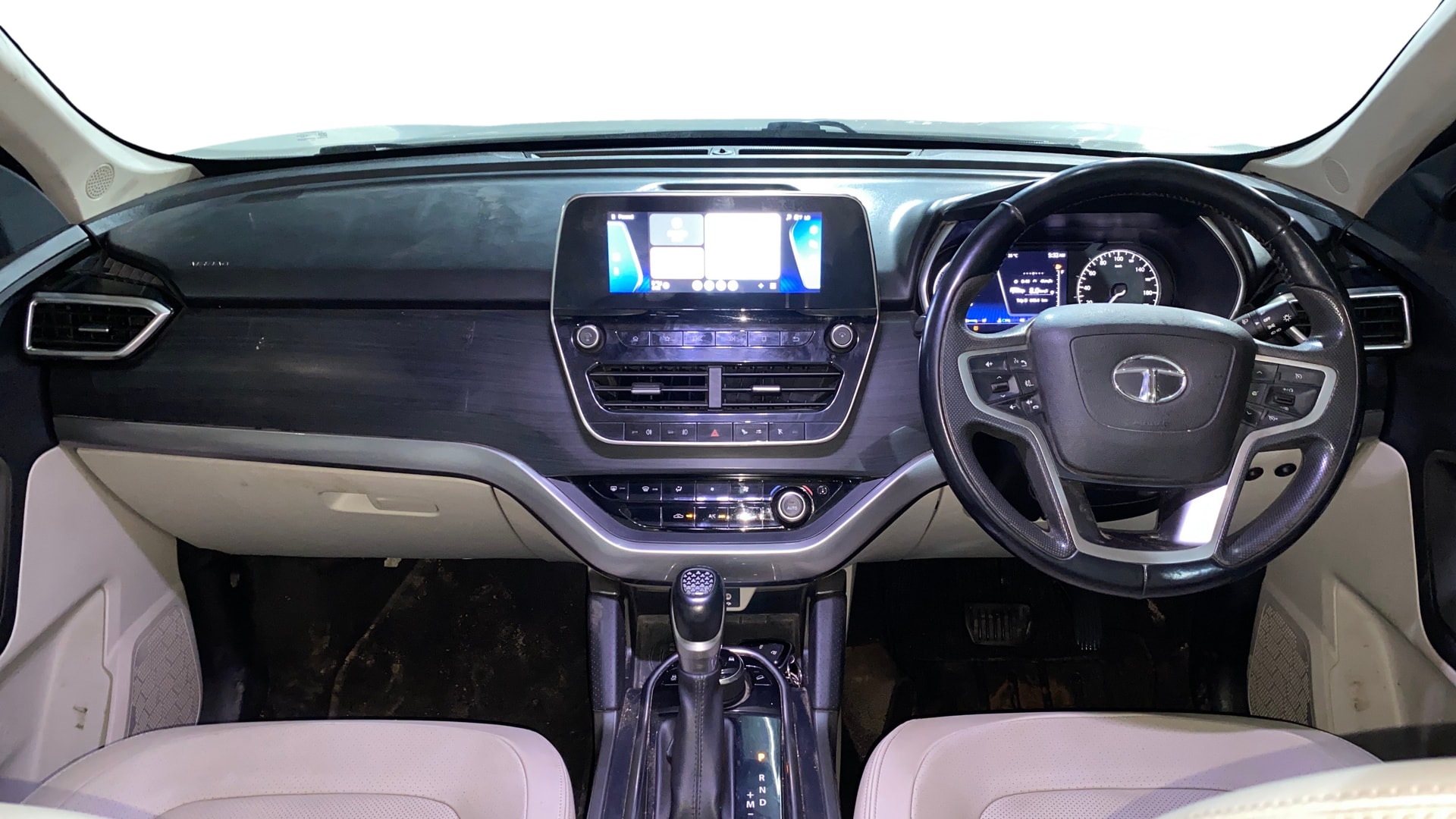 Used 2022 Tata Safari Used 2022 Tata Safari
