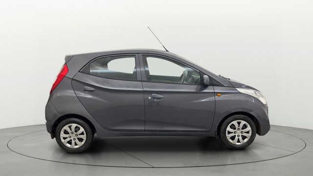 View Hyundai EON Image 8 Used Hyundai EON Image 8