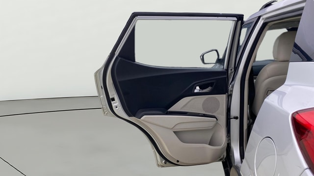View Mahindra XUV300 Image 15 Used Mahindra XUV300 Image 15