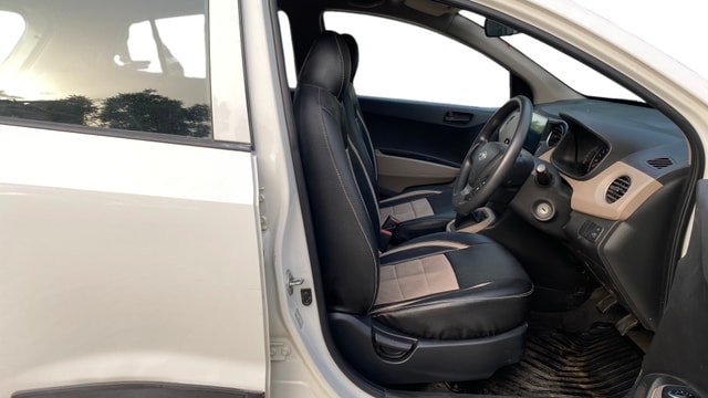 View Hyundai Grand i10 Image 19 Used Hyundai Grand i10 Image 19