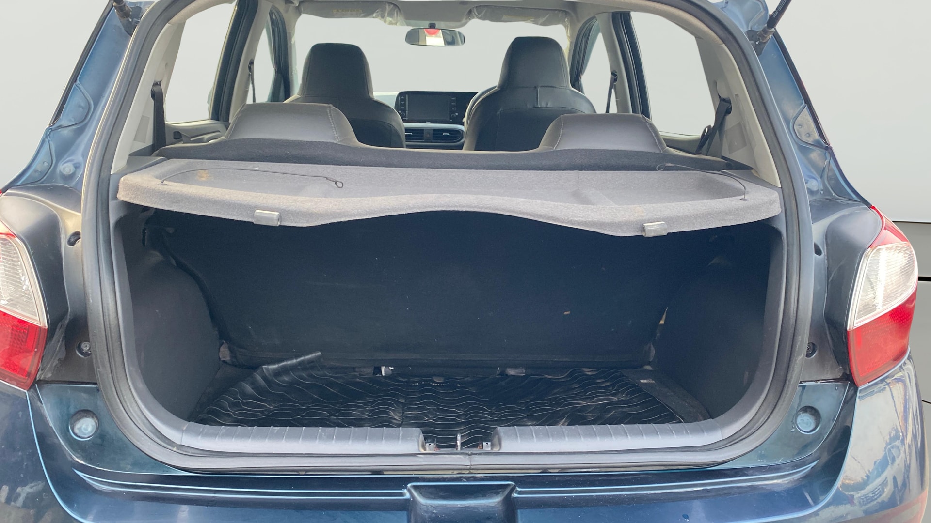 View 2021 Hyundai Grand i10 Nios Sportz Petrol AMT Image 37 Used 2021 Hyundai Grand i10 Nios Sportz Petrol AMT Image 37