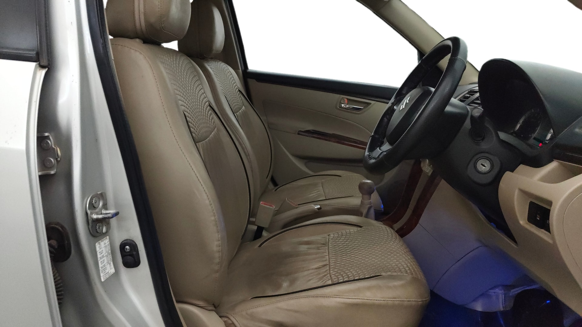 View 2016 Maruti Suzuki 1000 Base Variant Image 16 Used 2016 Maruti Suzuki 1000 Base Variant Image 16