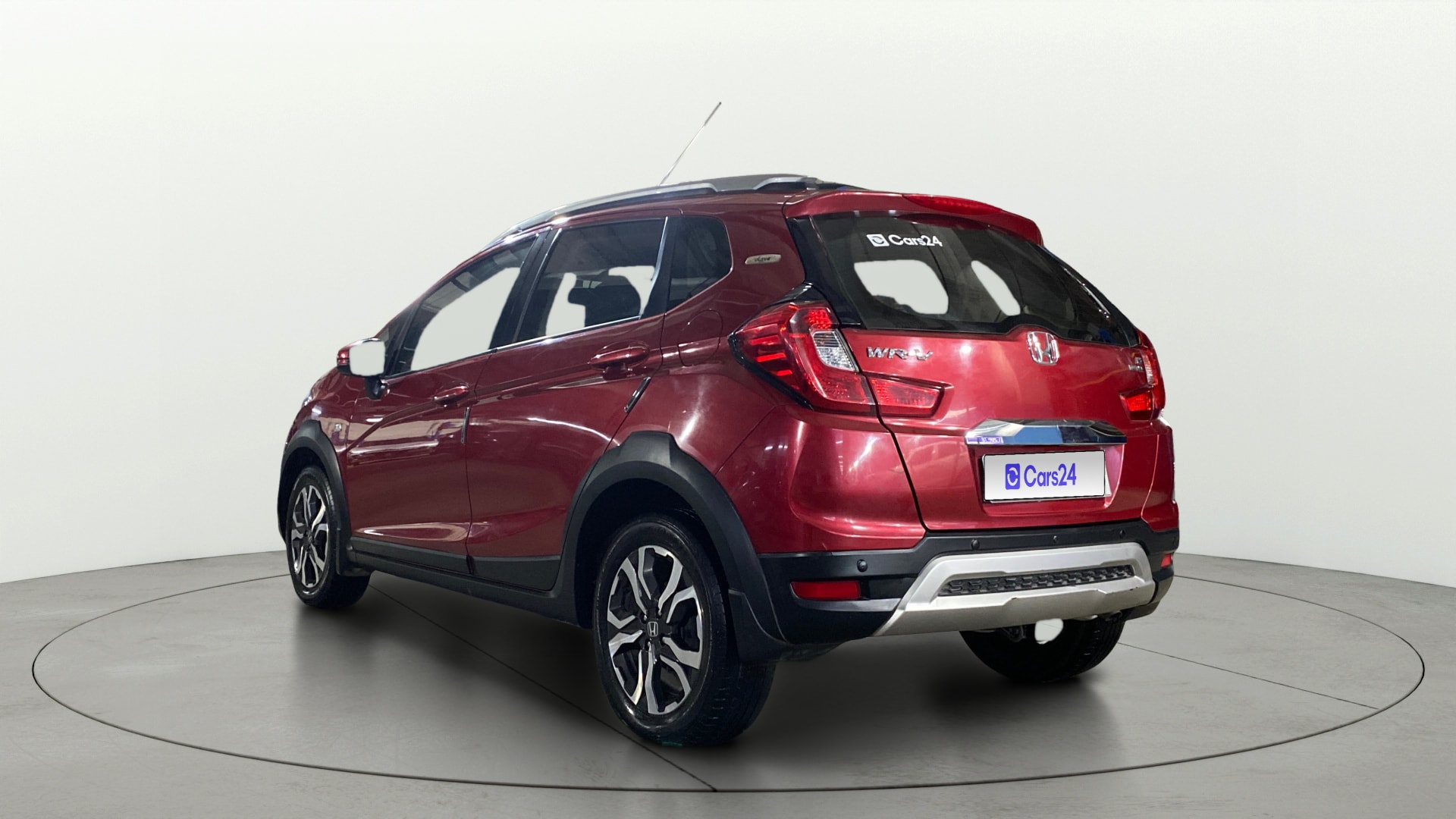 View 2019 Honda WR-V S MT Diesel Edge Edition Image 2 Used 2019 Honda WR-V S MT Diesel Edge Edition Image 2