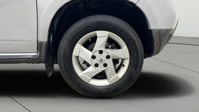 View Renault Duster Image 39 Used Renault Duster Image 39