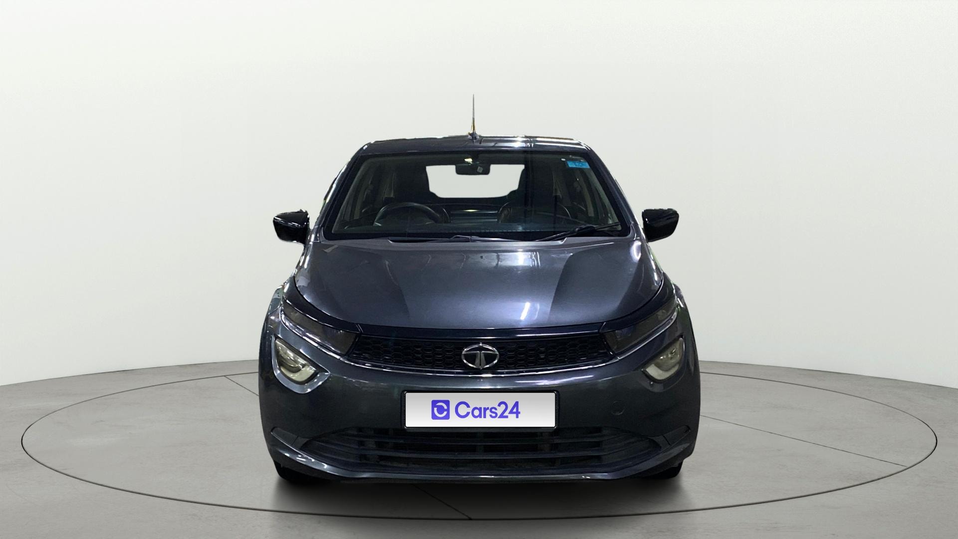 View 2022 Tata Altroz XE Plus Petrol Image 1 Used 2022 Tata Altroz XE Plus Petrol Image 1