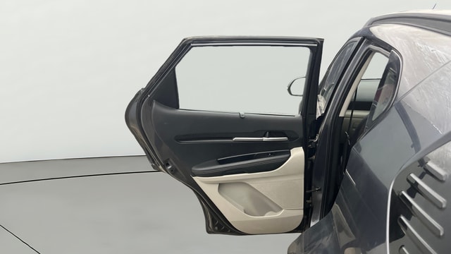 View Kia Sonet Image 15 Used Kia Sonet Image 15