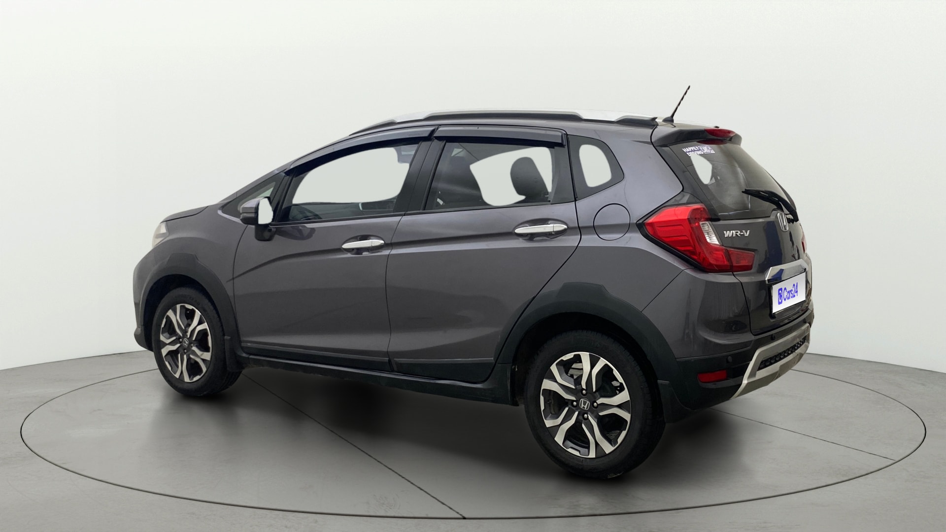 View 2018 Honda WR-V S MT Diesel Edge Edition Image 2 Used 2018 Honda WR-V S MT Diesel Edge Edition Image 2