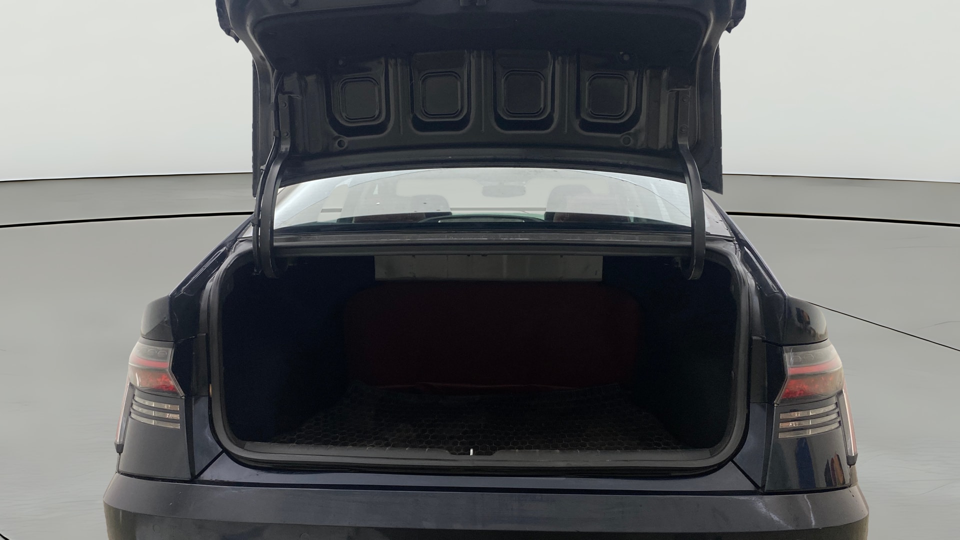 Used 2023 Hyundai Verna Used 2023 Hyundai Verna